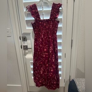 Hill House Ellie nap dress size M - burgundy flower / vine pattern